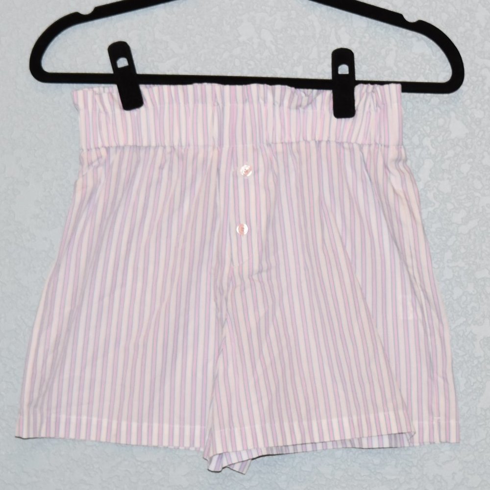 striped high waisted shorts